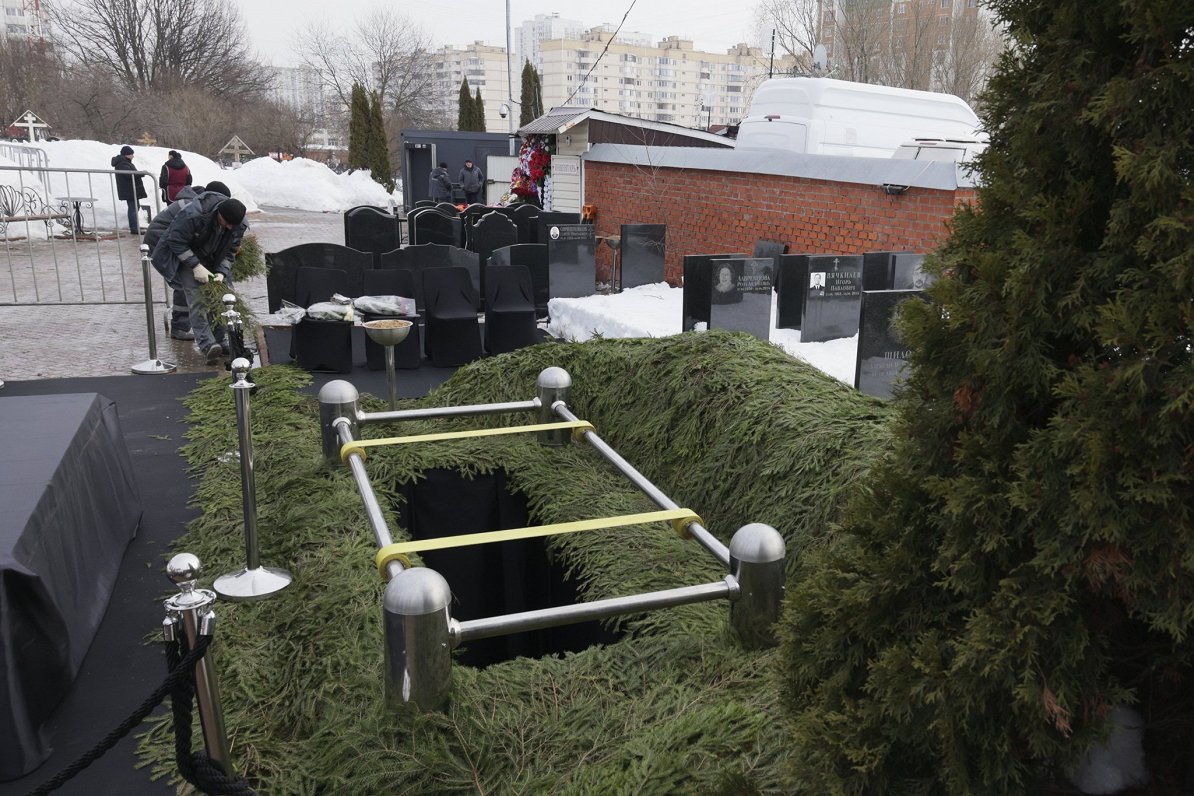 Vieta, kur Borisovas kapsētā Maskavā tika apbedīts Aleksejs Navaļnijs