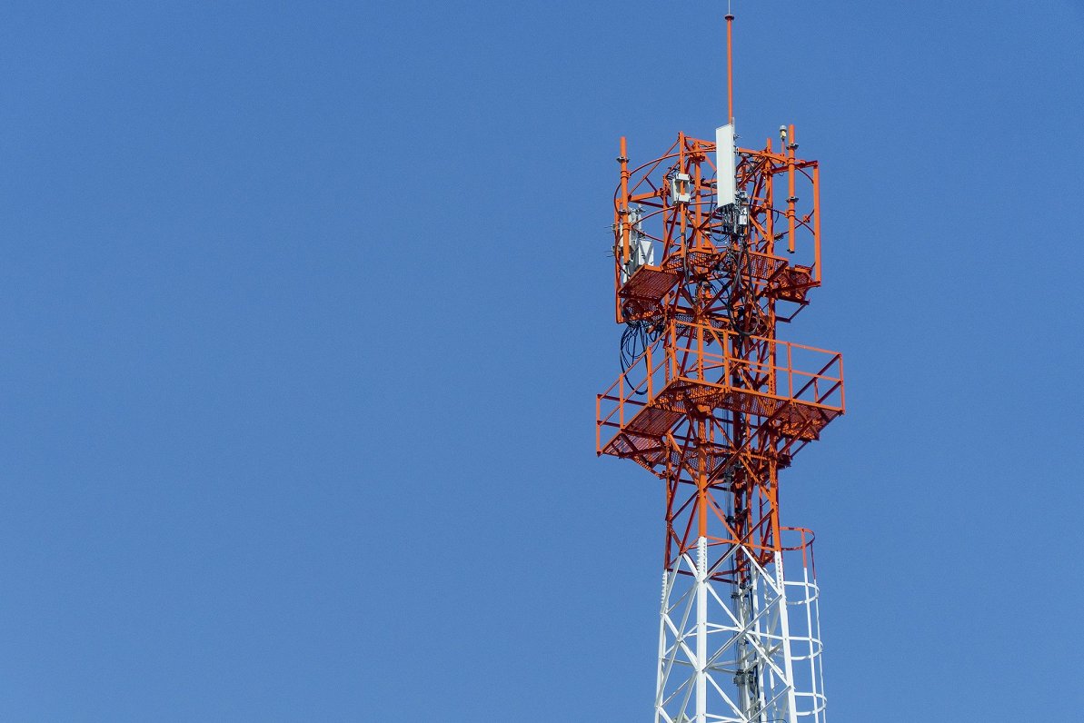 Ilustratīvs attēls: radio signāla tornis