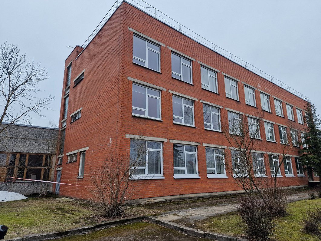 Rēzeknes Tehnikuma mācību ēka Jupatovkas ielā