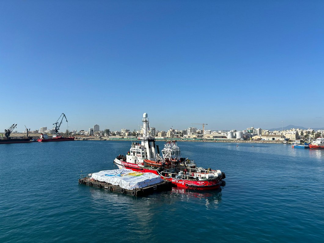 Spāņu humānās palīdzības kuģis &quot;Open Arms&quot; dodas ceļā uz Gazas joslu