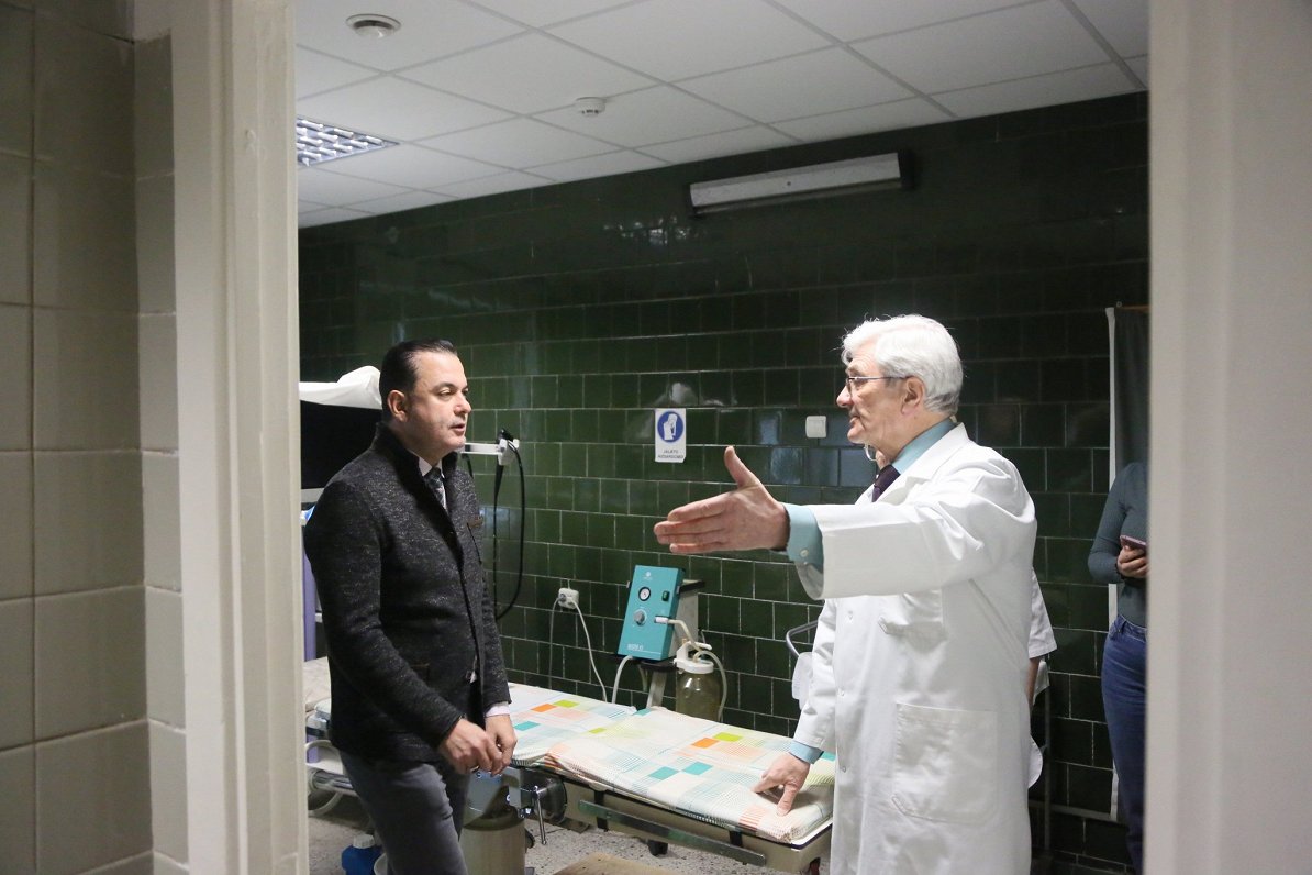Визит министра здравоохранения Хосама Абу Мери в краславскую больницу