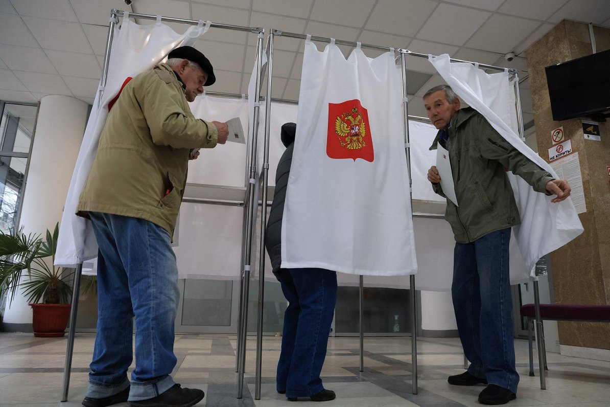 Krievijas prezidenta vēlēšanas Krievijas okupētajā Krimā.