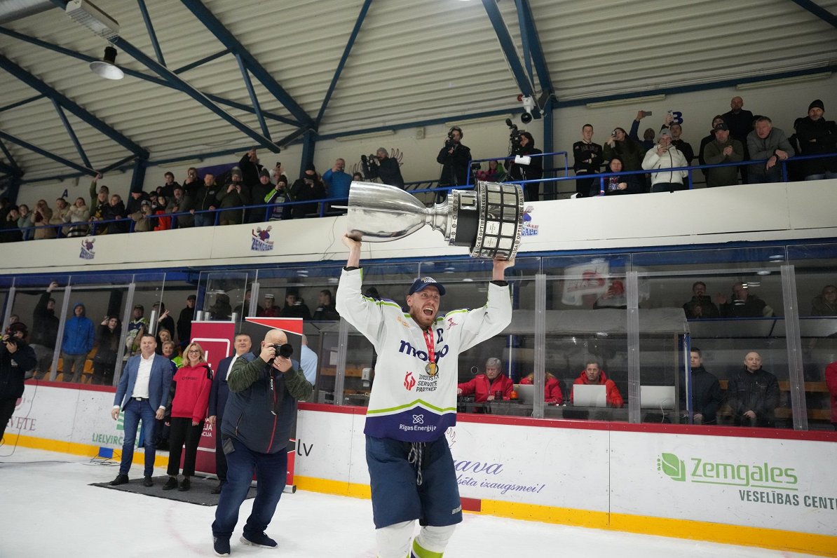 &quot;Mogo/LSPA&quot; hokejisti svin Latvijas čempiona titula izcīnīšanu