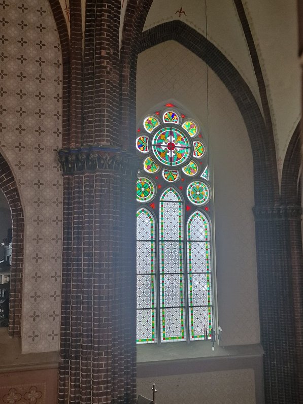 Viļakas baznīcas vitrāžas