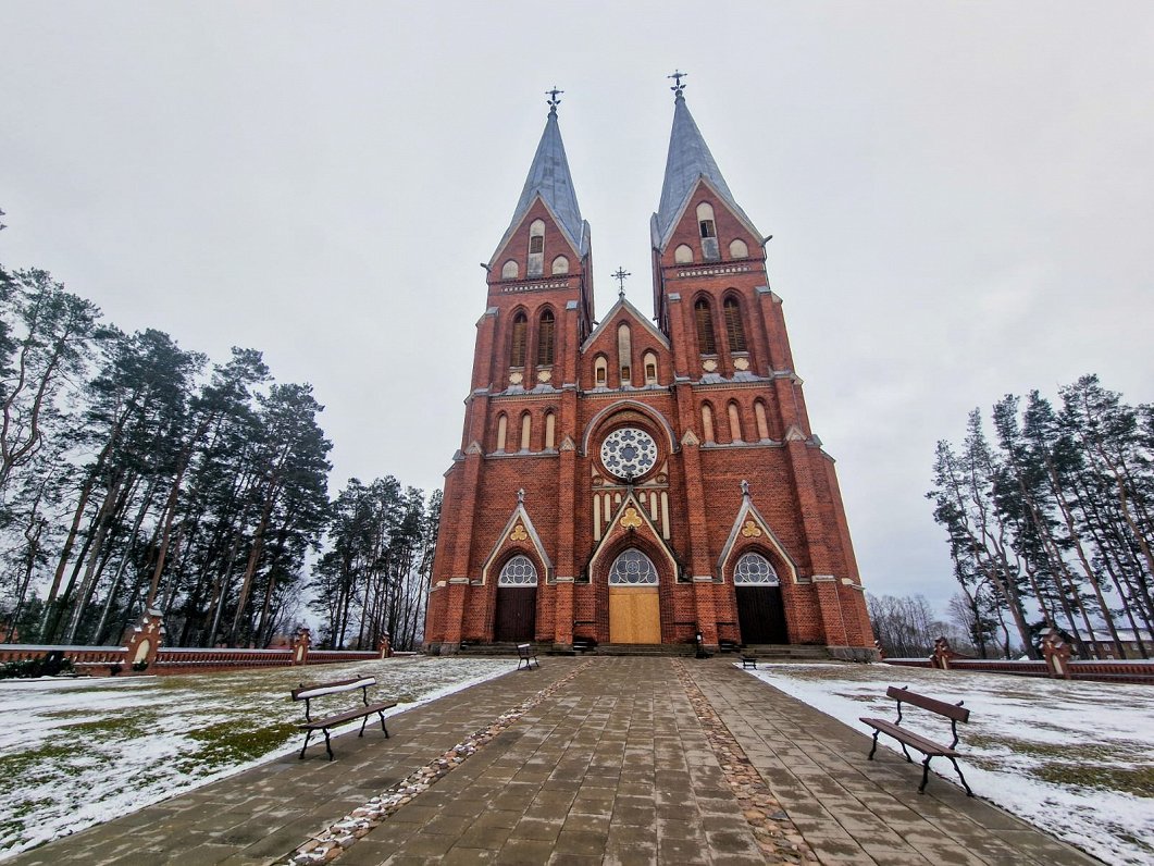 Viļakas baznīca