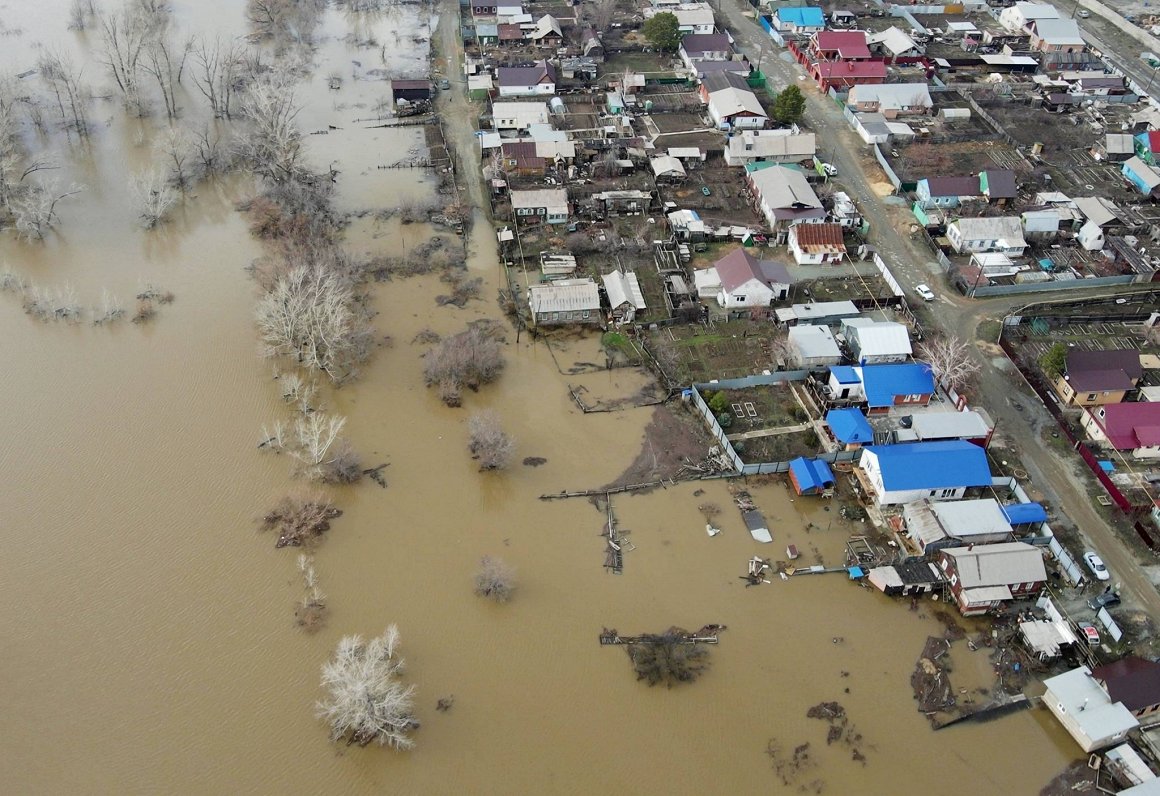 Plūdi  Orskas pilsētā, Krievijā