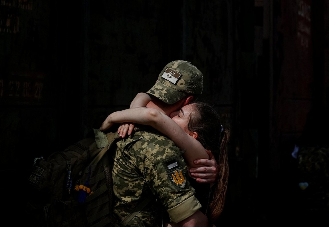 Прощание. Украина, Краматорск, Донецкая область. Снимок сделан 28.04.2024