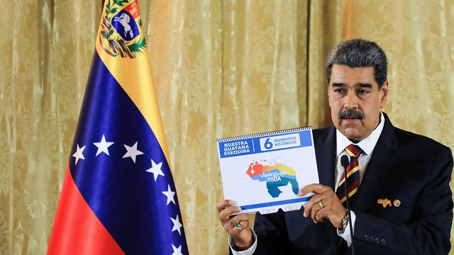 Venecuēlas prezidents pieņem likumu par kaimiņvalsts Gajānas daļēju aneksiju