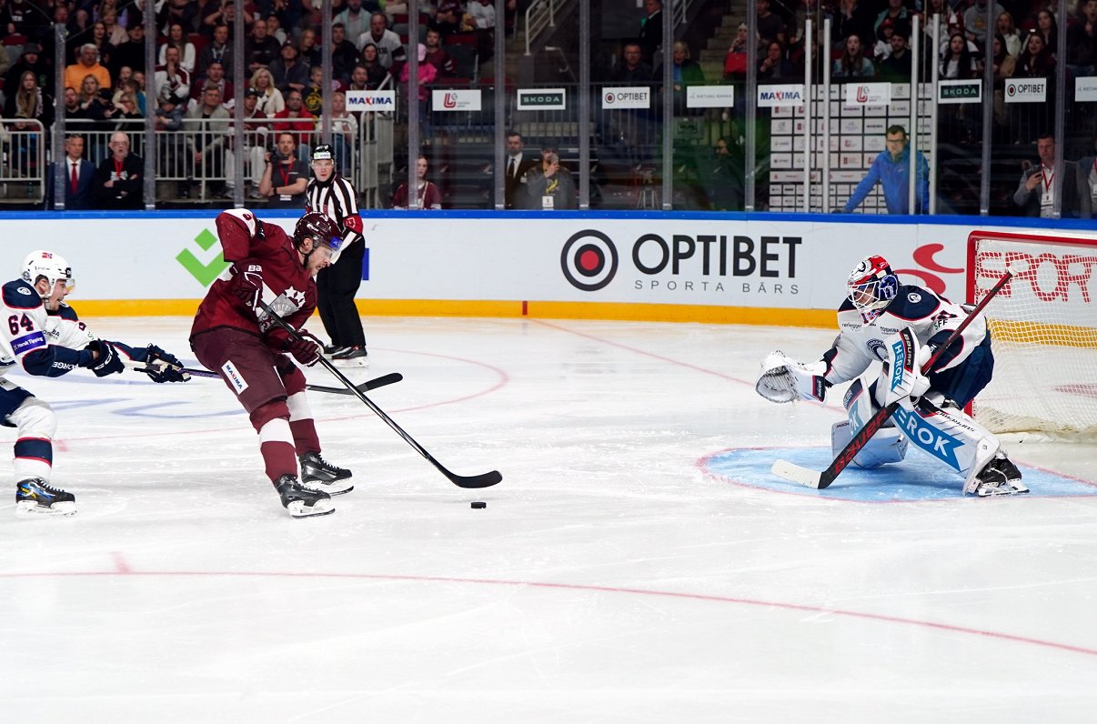 Latvijas un Norvēģijas hokeja izlases tiekas pārbaudes spēlē