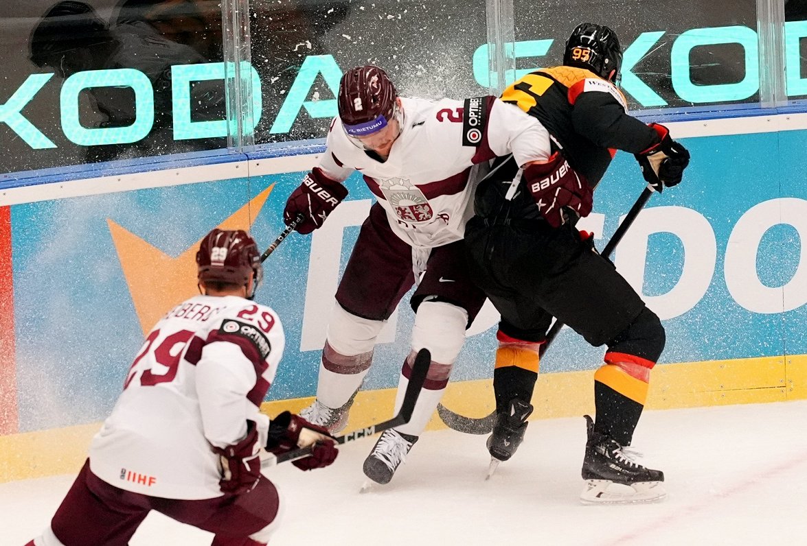 Latvijas un Vācijas hokeja valstsvienību spēle pasaules čempionātā