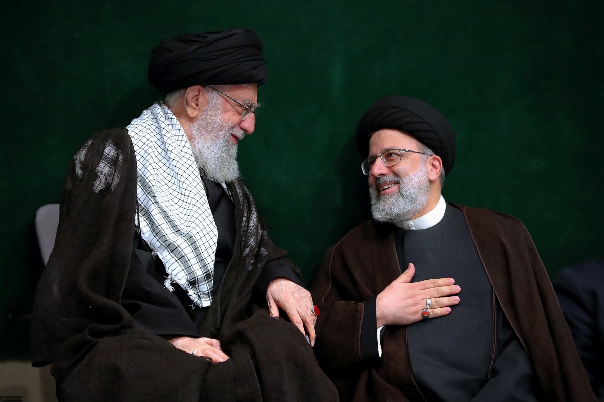 Irānas augstākais līderis ajatolla Ali Hamenei un Irānas prezidents Ibrahims Raisi