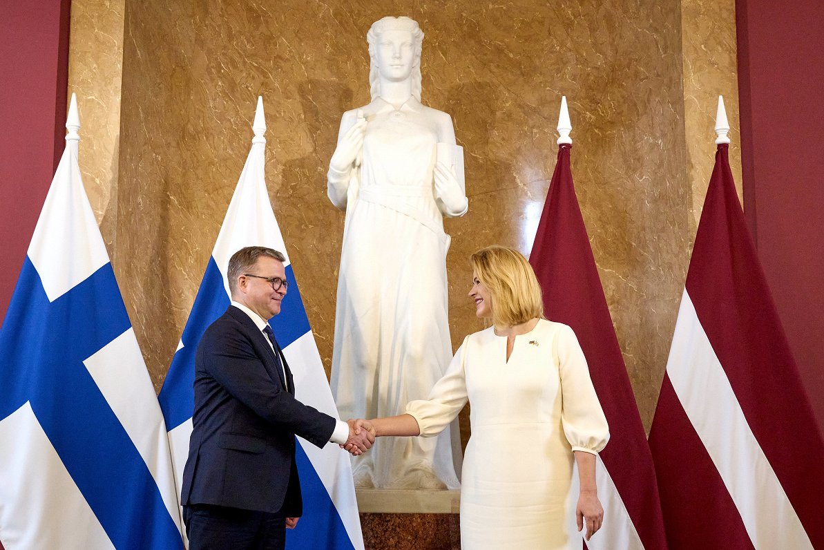 Finnish PM Petteri Orpo with Latvian PM Evika Siliņa