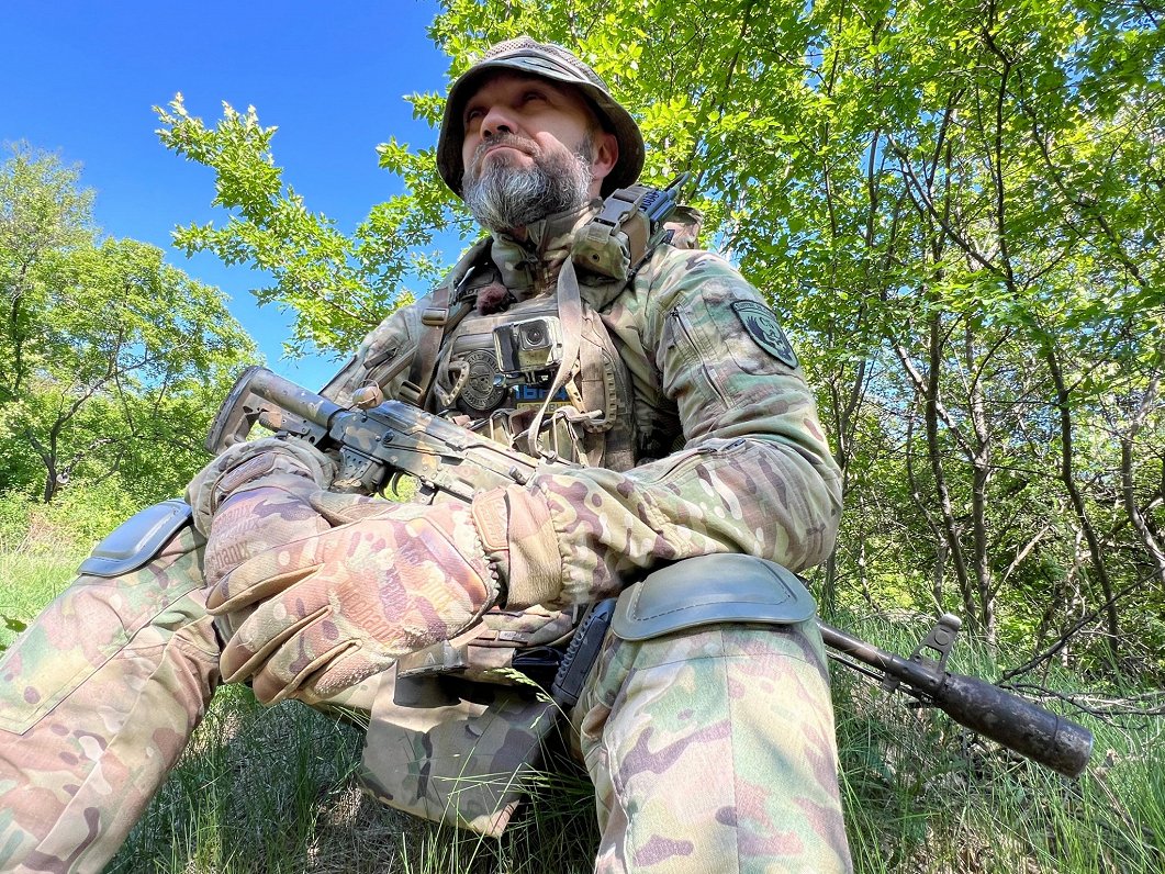 Ukrainas armijas karavīrs ar segvārdu &quot;Nedēļa&quot;