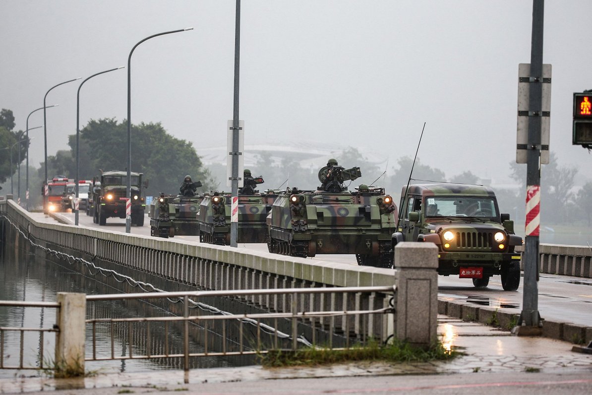 Militārie transportlīdzekļi Dzjiņmeņā, Taivānā
