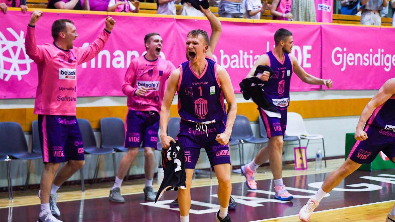 &quot;Rīgas Zeļļi&quot; Latvijas basketbola līgas spēlē