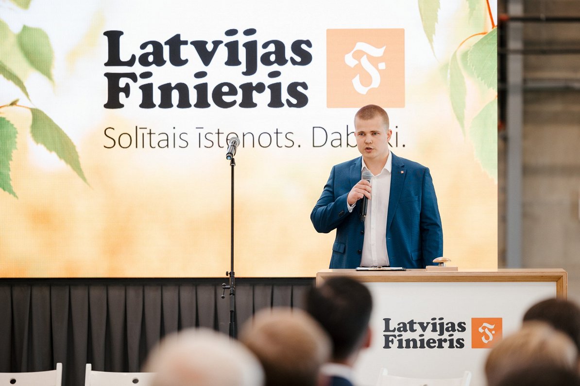 &quot;Latvijas finieris&quot; ražotnes atklāšana Kuldīgā.