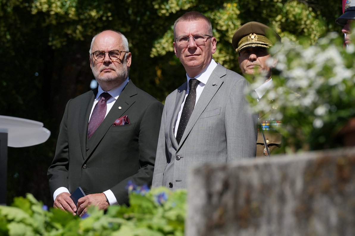 Igaunijas prezidents Alars Kariss un Latvijas prezidents Edgars Rinkēvičs