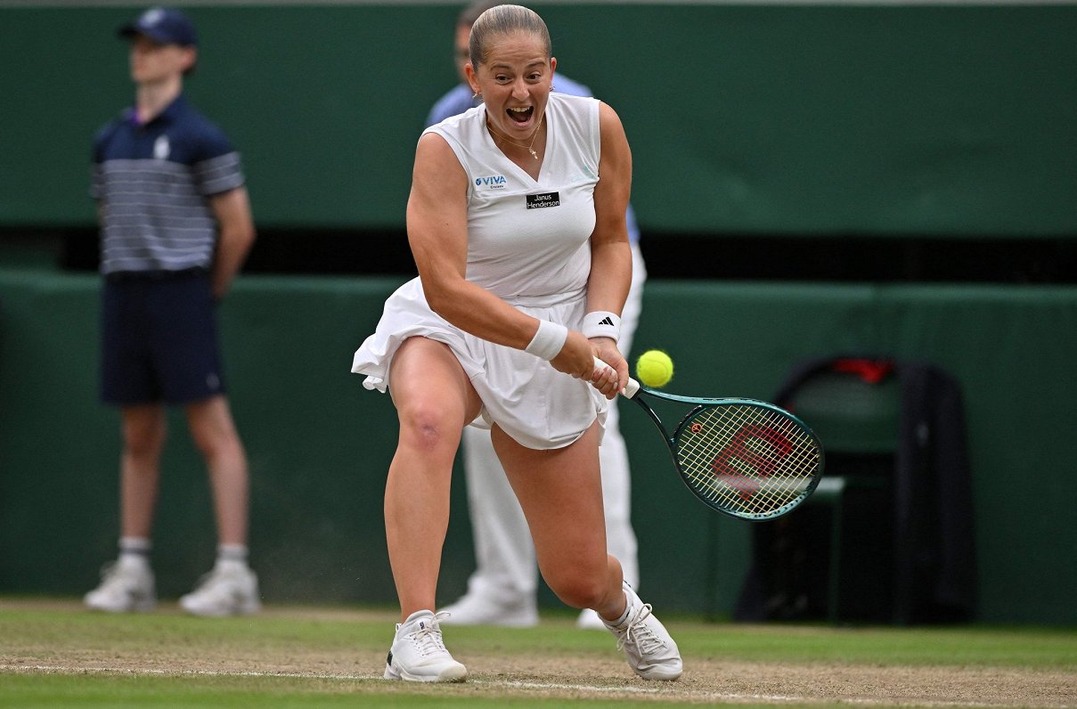 Ostapenko pārliecinoši iesoļo Vimbldonas čempionāta ceturtdaļfinālā