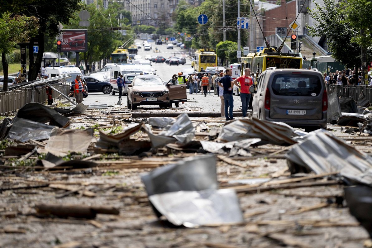 Улица. Украина, Киев, 08.07.2024