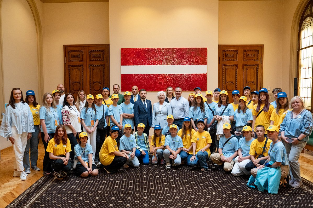 Ukrainian children visit Saeima, July 25, 2024