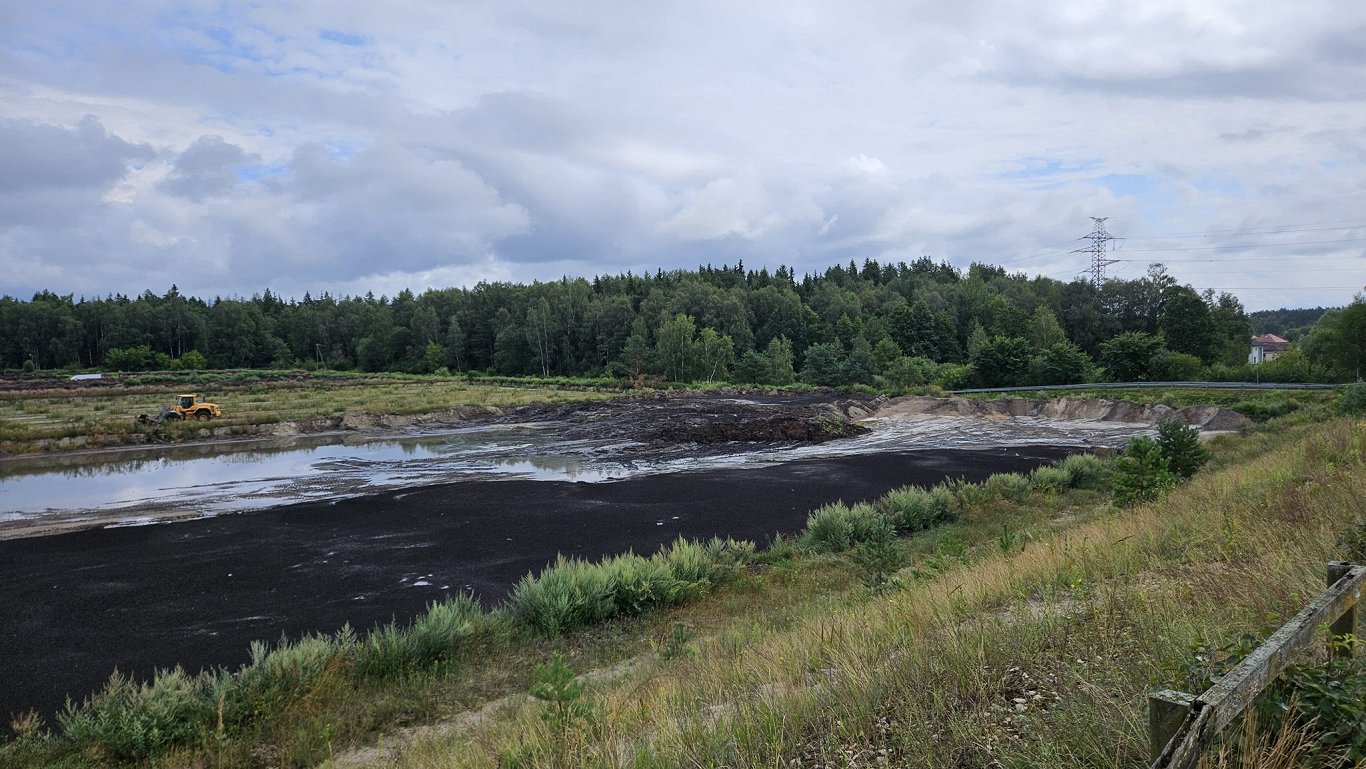 Vārnukroga dūņu krātuve.