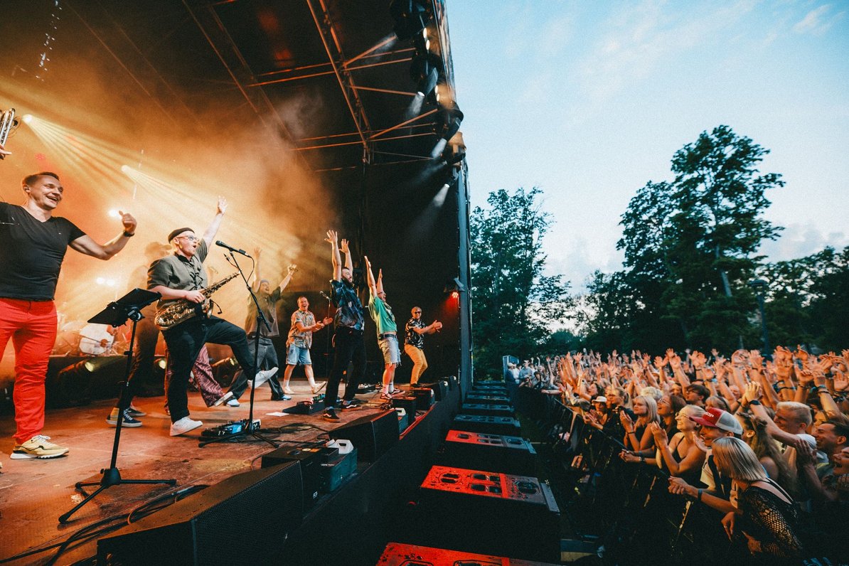 &quot;Angus&quot; Vīlandes Folkfestivālā 2024