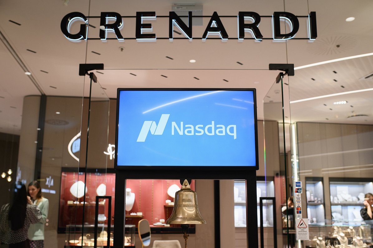 Grenardi jewelry chain to offer bonds