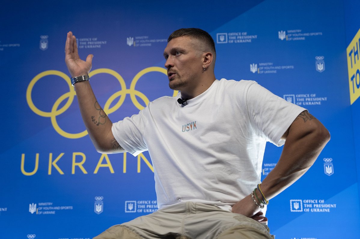 Oleksandrs Usiks Ukrainas mājā Parīzes olimpiskajās spēlēs 2024. gada jūlijā