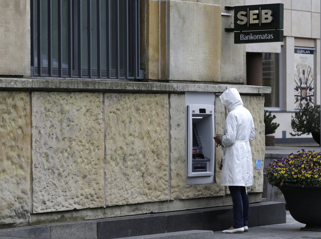 &quot;SEB&quot; bankas bankomāts Lietuvā