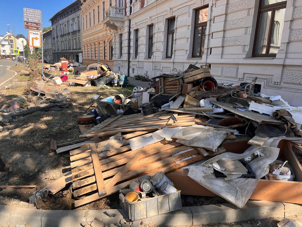 Pašvaldību vēlēšanu dienu plūdu postītajā Čehijas pilsētā Krnovā.