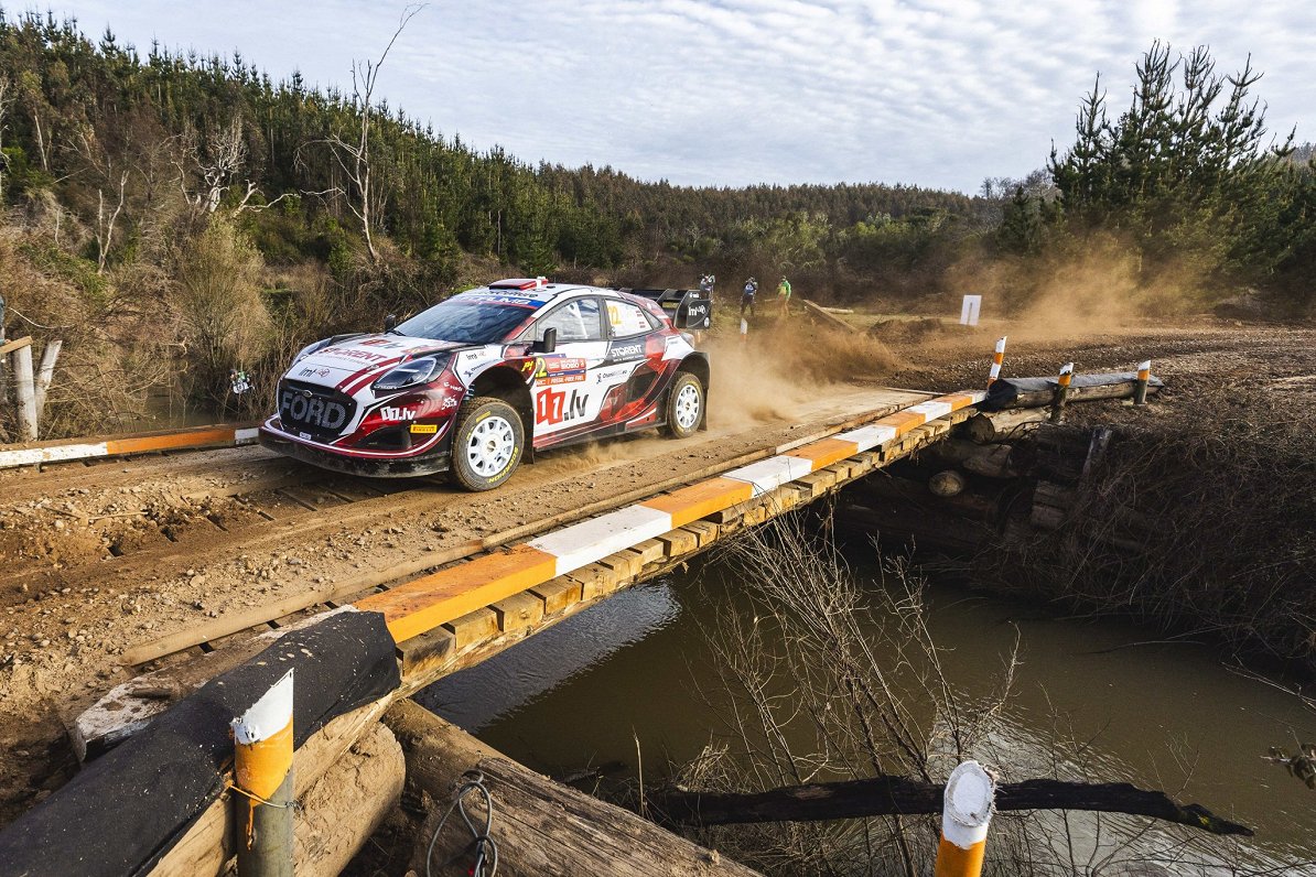 Seska/Franča ekipāža 2024. gada Čīles WRC posma treniņbraucienos.