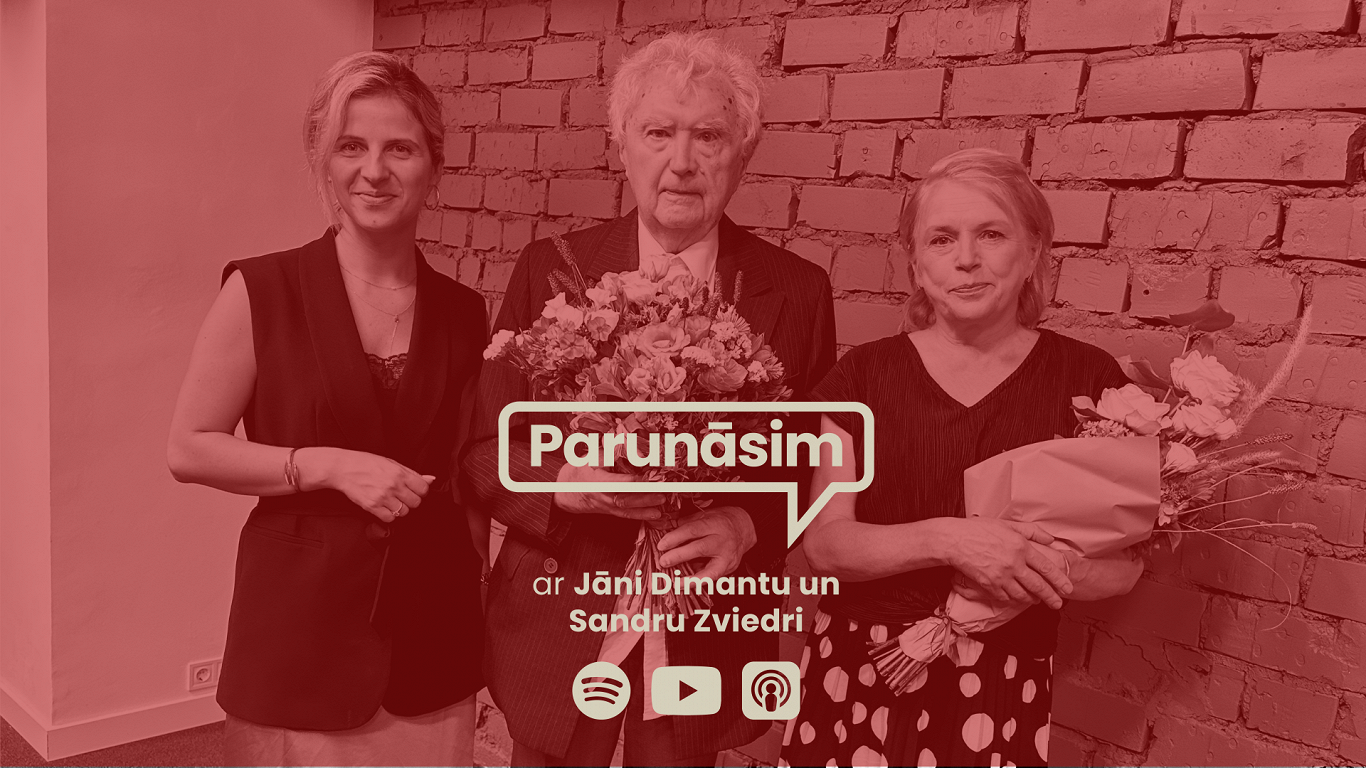 Parunāsim. No kreisās: Danuta Juste, Jānis Dimants un Sandra Zviedre