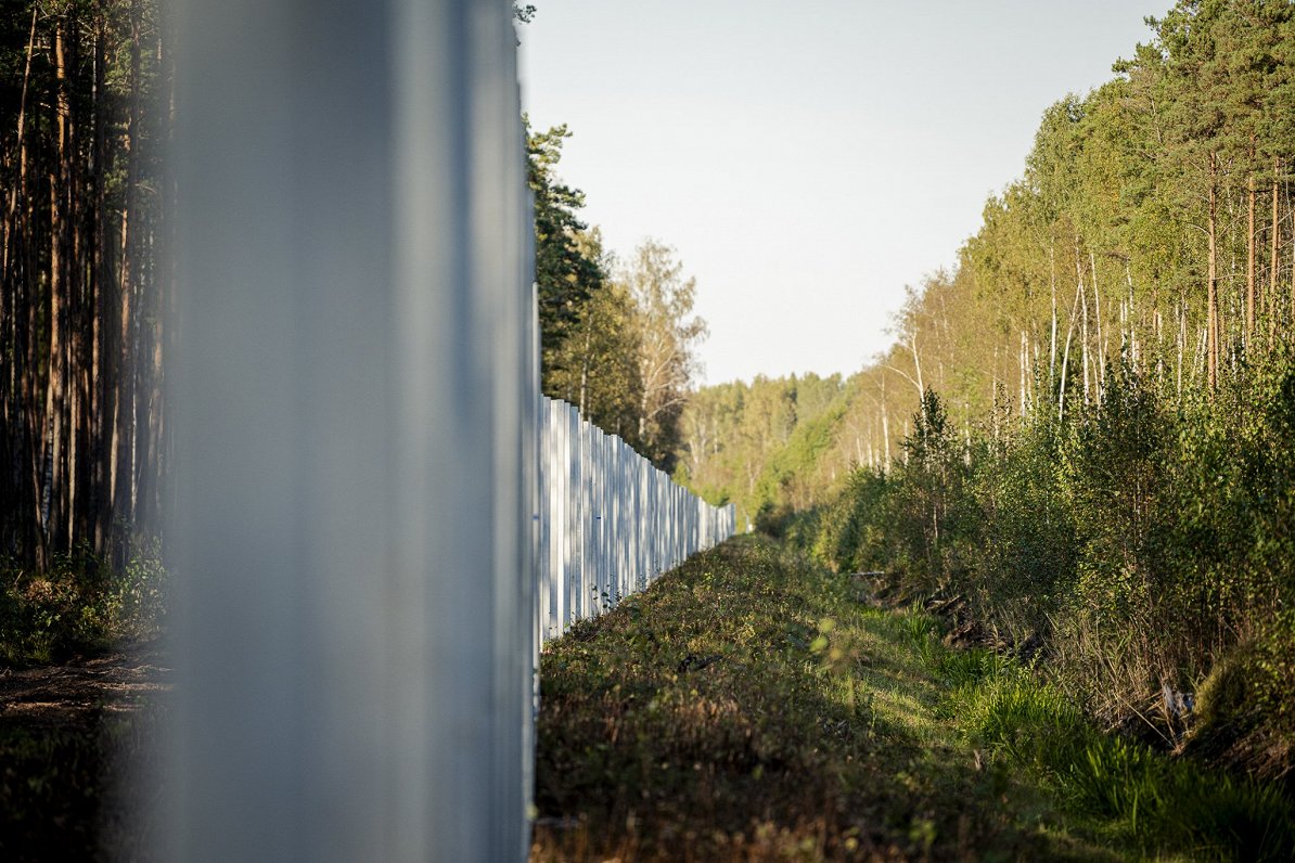 Забор на границе Латвии