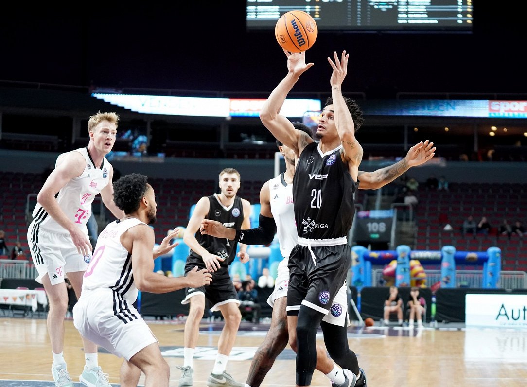 &quot;VEF Rīga&quot; un Bonnas &quot;Telekom Baskets&quot; spēle FIBA Čempionu līgā