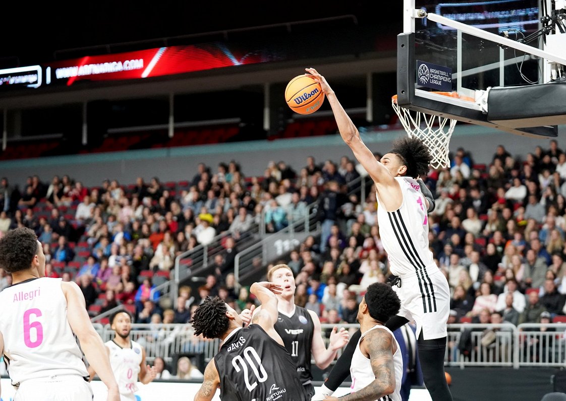 &quot;VEF Rīga&quot; un Bonnas &quot;Telekom Baskets&quot; spēle FIBA Čempionu līgā