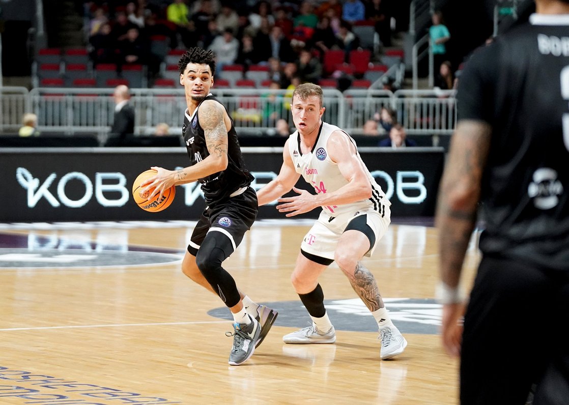 &quot;VEF Rīga&quot; un Bonnas &quot;Telekom Baskets&quot; spēle FIBA Čempionu līgā