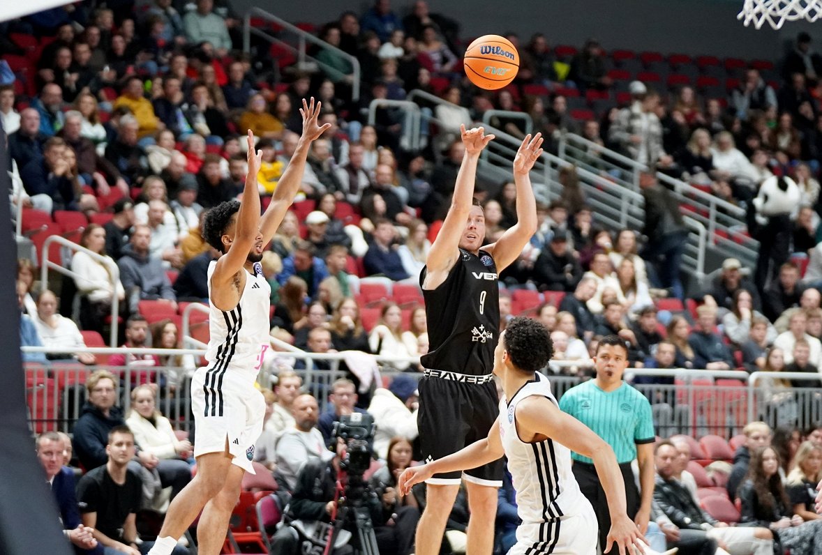 &quot;VEF Rīga&quot; un Bonnas &quot;Telekom Baskets&quot; spēle FIBA Čempionu līgā