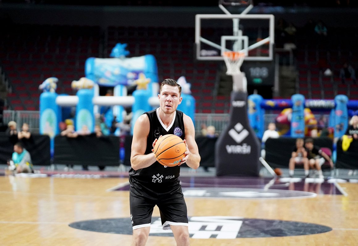 &quot;VEF Rīga&quot; un Bonnas &quot;Telekom Baskets&quot; spēle FIBA Čempionu līgā