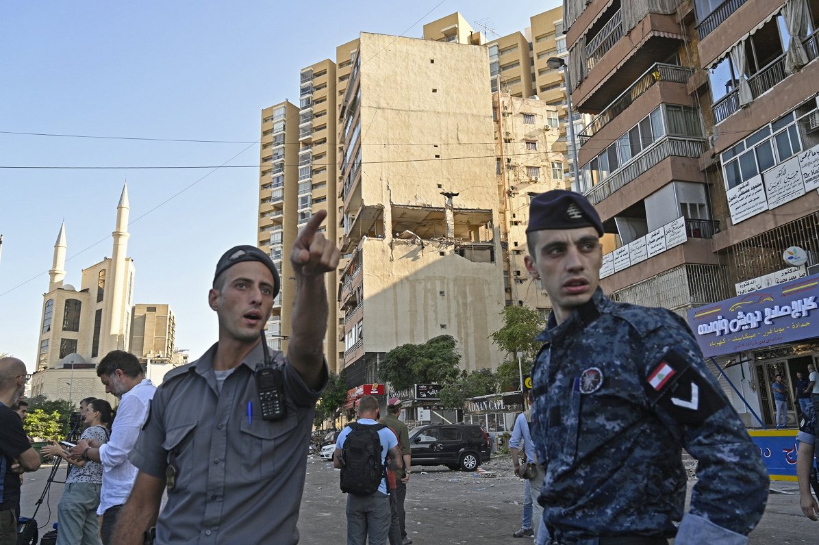 Libānas policisti galvaspilsētas Beirūtas ielās