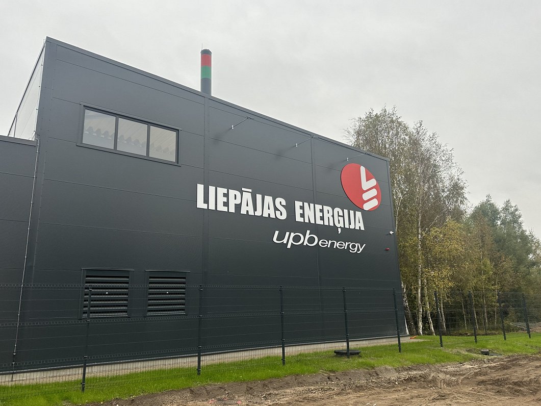 Jaunā &quot;Liepājas enerģija&quot; šķeldas katlu māja Liepājā.