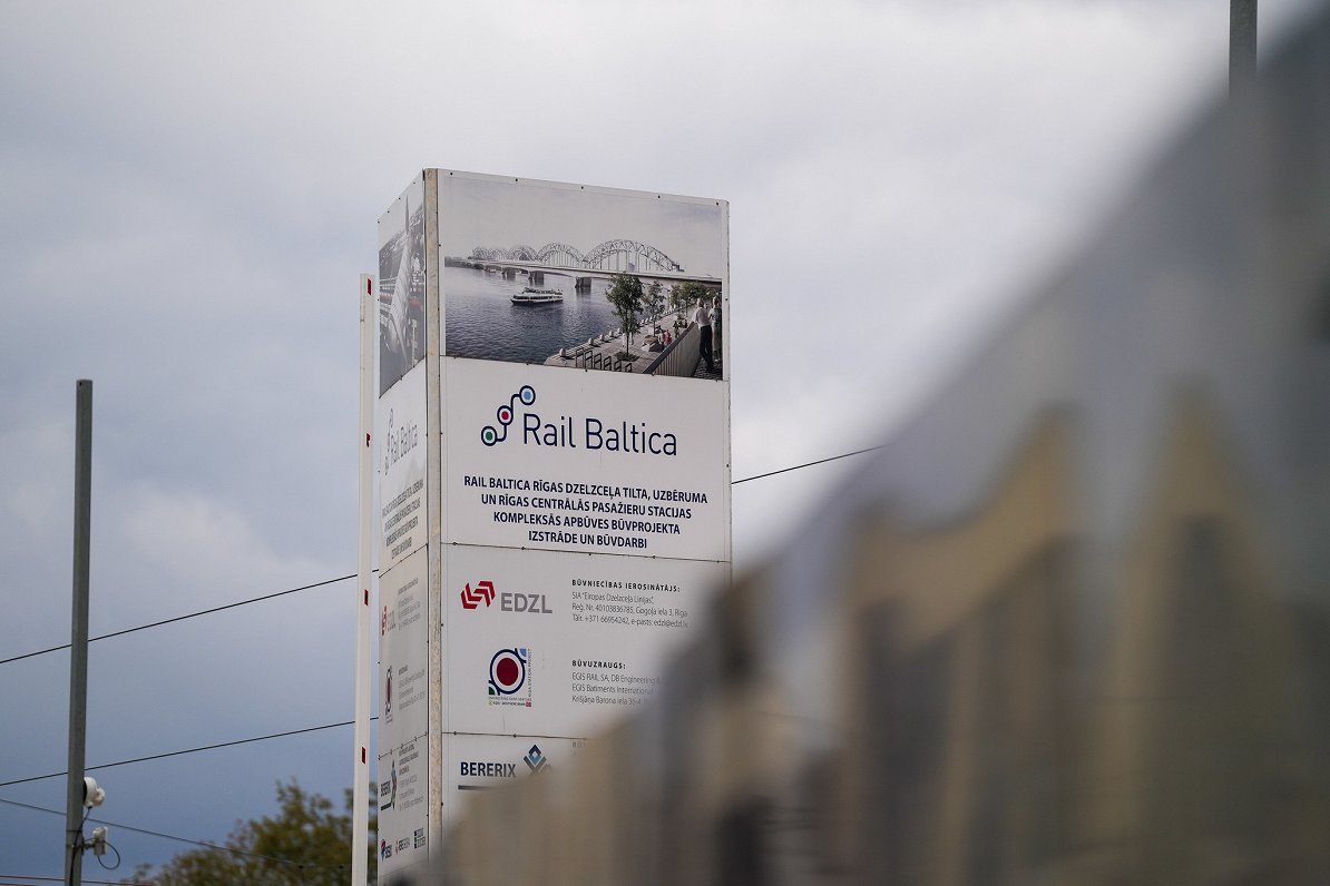 &quot;Rail Baltica&quot; projekta aprises Rīgā.