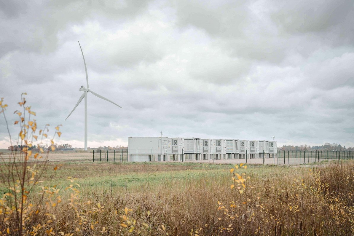 Lielākā elektroenerģiju uzkrājošo bateriju sistēmu Latvijā.