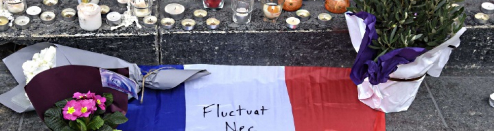 Foto: Теракты в Париже 13.11.15